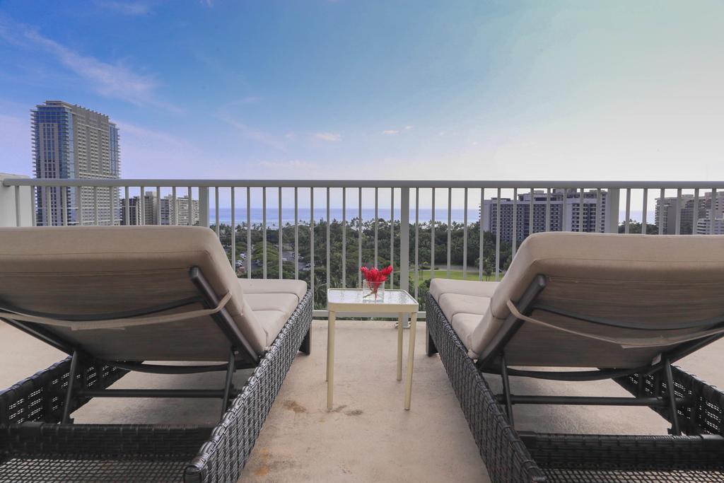 Waikiki Gateway Hotel Гонолулу Экстерьер фото