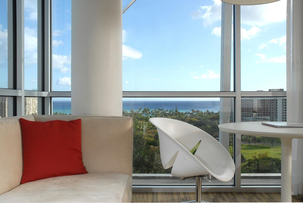 Waikiki Gateway Hotel Гонолулу Экстерьер фото
