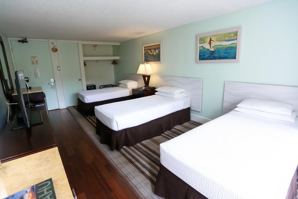 Waikiki Gateway Hotel Гонолулу Экстерьер фото