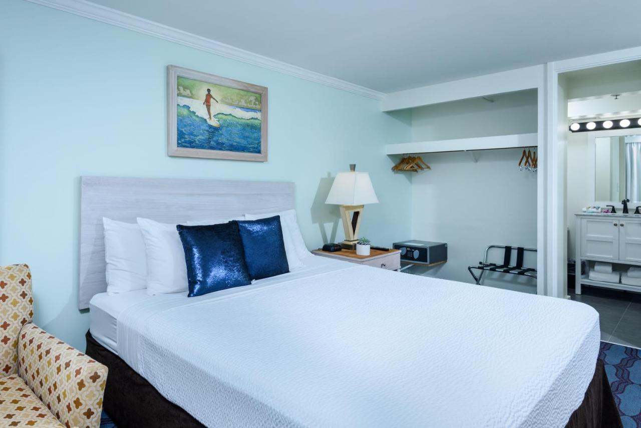 Waikiki Gateway Hotel Гонолулу Экстерьер фото