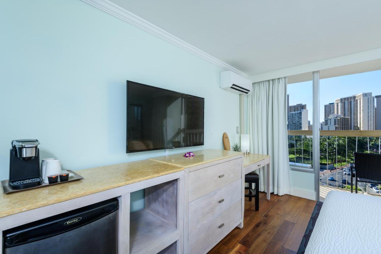 Waikiki Gateway Hotel Гонолулу Экстерьер фото