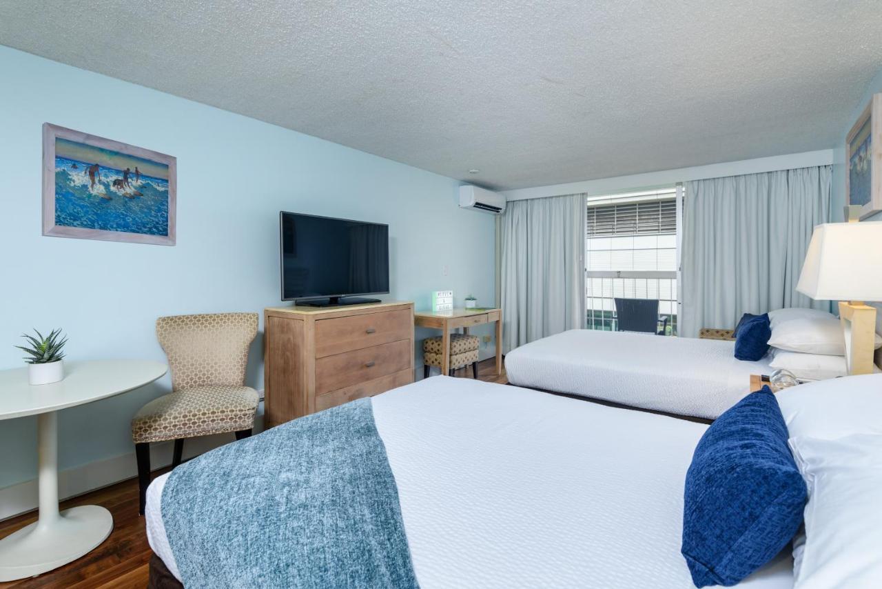 Waikiki Gateway Hotel Гонолулу Экстерьер фото